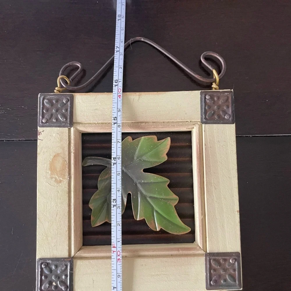 Decorative Fall Leaf Wall Hanging